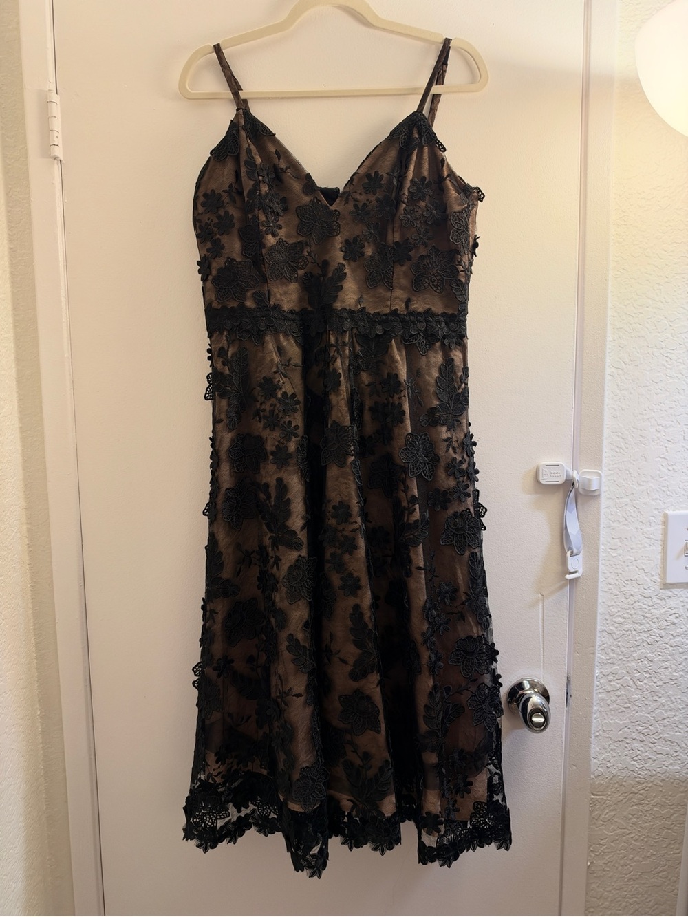 Dress the Population Black Floral Lace Midi Slip Dress